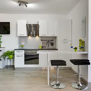  Apartman Oliva Vallis